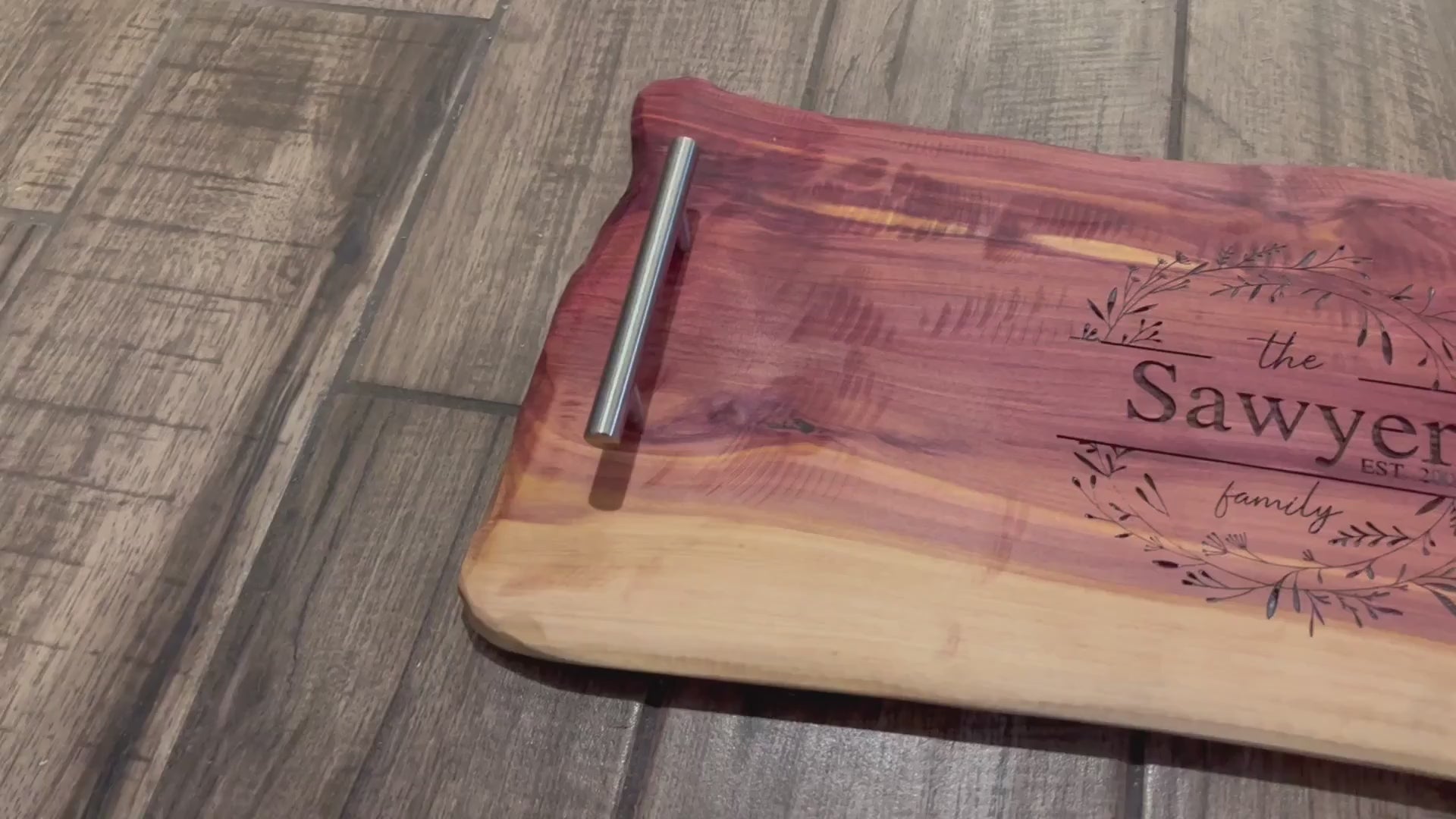 Unleash the charm of natural wood with our personalized cedar charcuterie board – a unique addition to any kitchen.